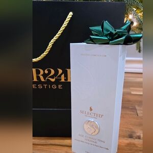 NIB_Selected Zen Collection Age Correcting Syringe .45oz